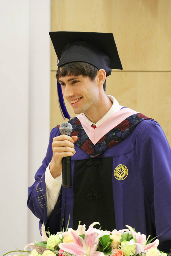 Codyjianghua.jpg Codyjianghua.jpg